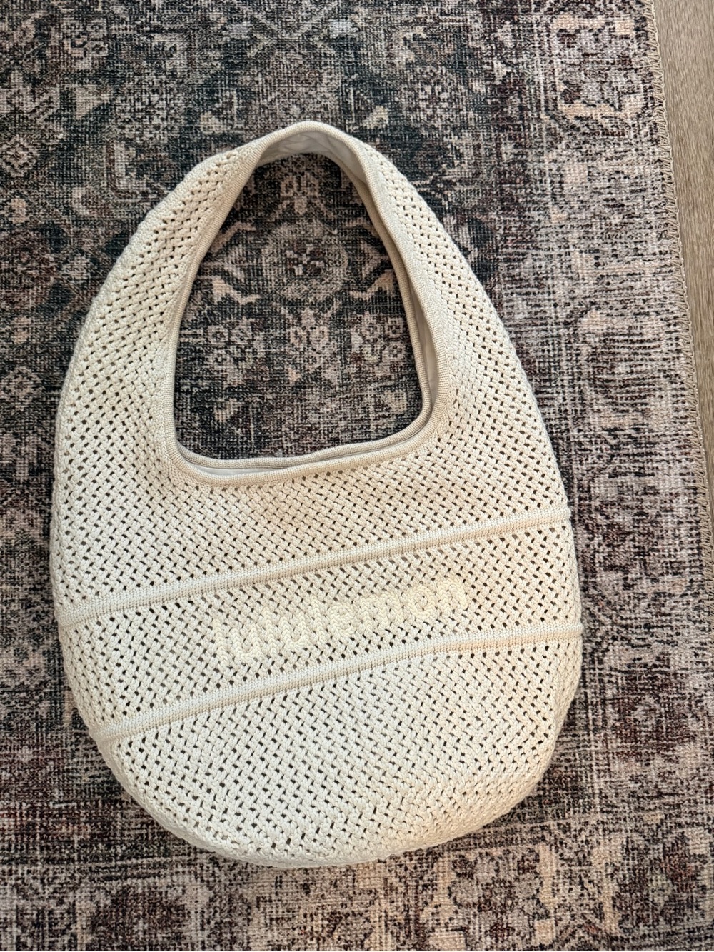 Lululemon cream crochet shoulder bag tote